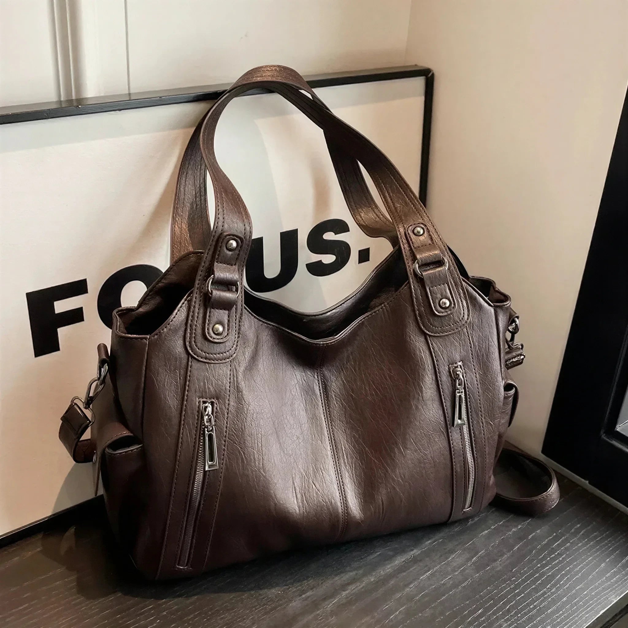 Sac à main en bandoulière de cours, fermeture zip - Calanthe - 10